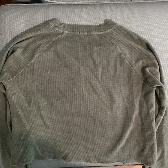 Brandy Melville Waffle Tee - Picture 4 of 4